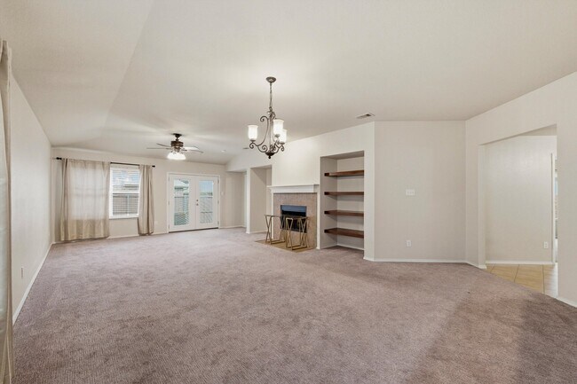 Photo - 5917 Stone Mountain Rd