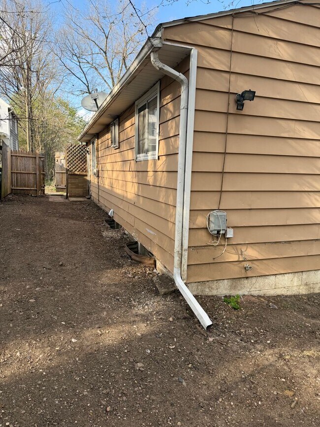 Photo - 3 Bedroom NE Canton House for rent