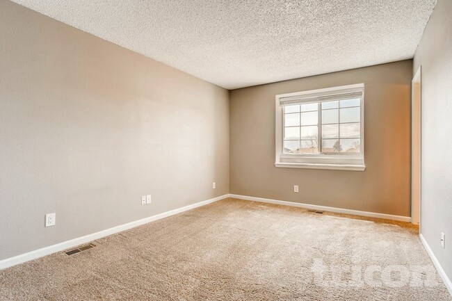 Photo - 3870 Caviar Ct