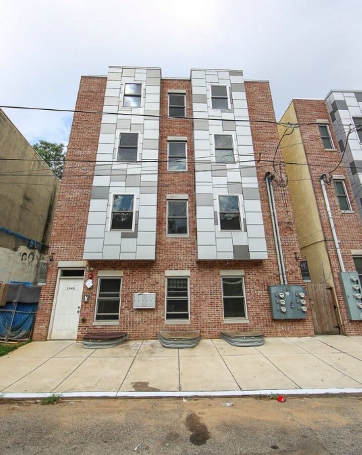 1540-42 N Willington St - 1540-42 N Willington St Apartments