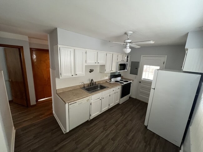 Photo - 19963 Indian