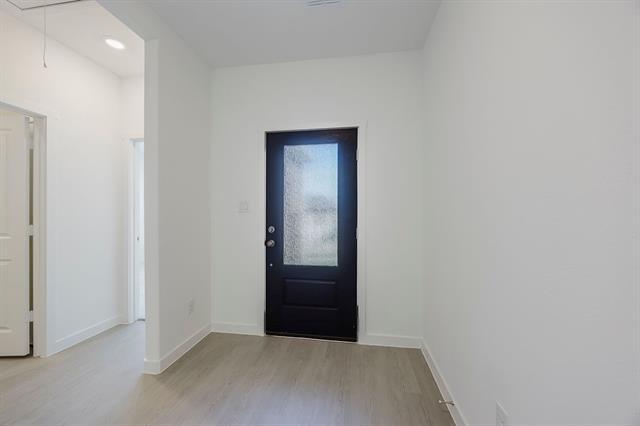 Photo - 2005 Nokota Pkwy