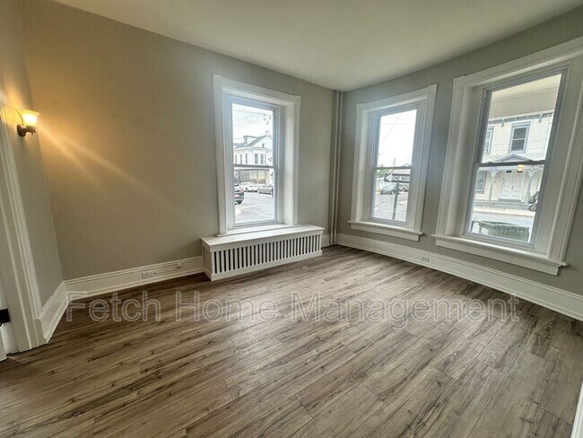 Photo - 701 Walnut St Unit 1