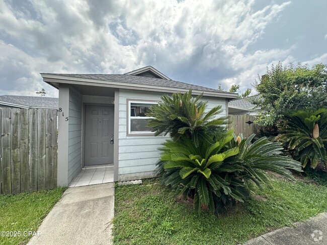 Building Photo - 815 Premier Dr Rental