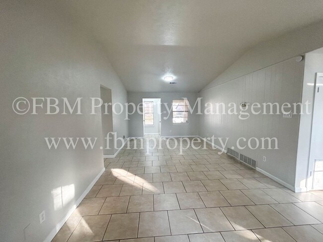 Photo - 2641 Arlington Ln