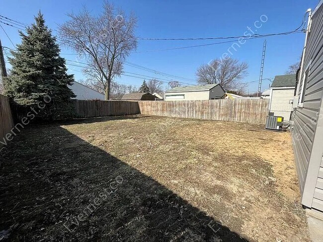 Photo - 3629 Waldorf Dr