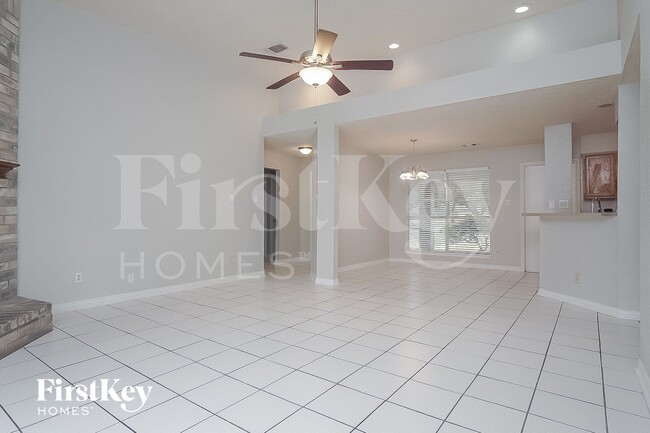 Photo - 2714 Elder Rd