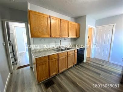 Photo - 7991 S Main St