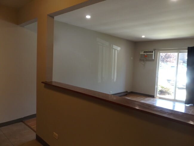 Photo - 710 W Huntington Commons Rd Unidad 1A