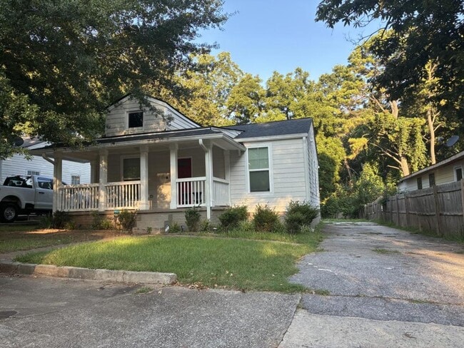 Building Photo - 1369 Gault St SE Rental