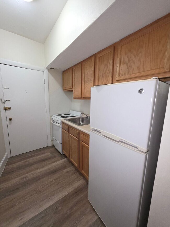 Photo - No Brokers Fee, No Security Deposit,  Heat, Hot Water Included, Elevator, Laundry, Parking for Rent