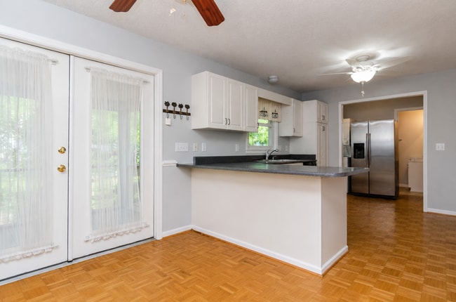 Photo - 717 Sloop Pointe Ln