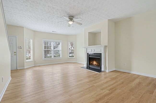 Photo - 2545 Walden Lake Dr