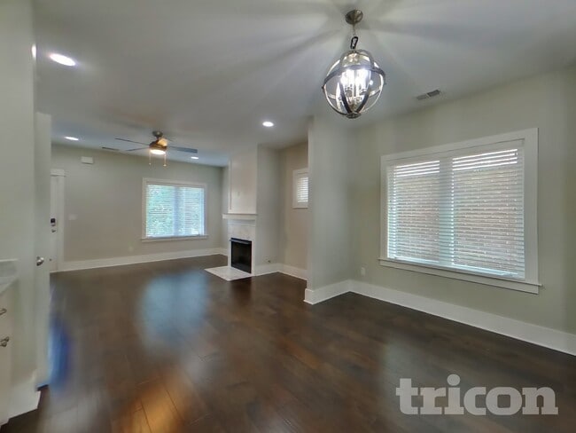 Photo - 1244 Hillwood Private Cove