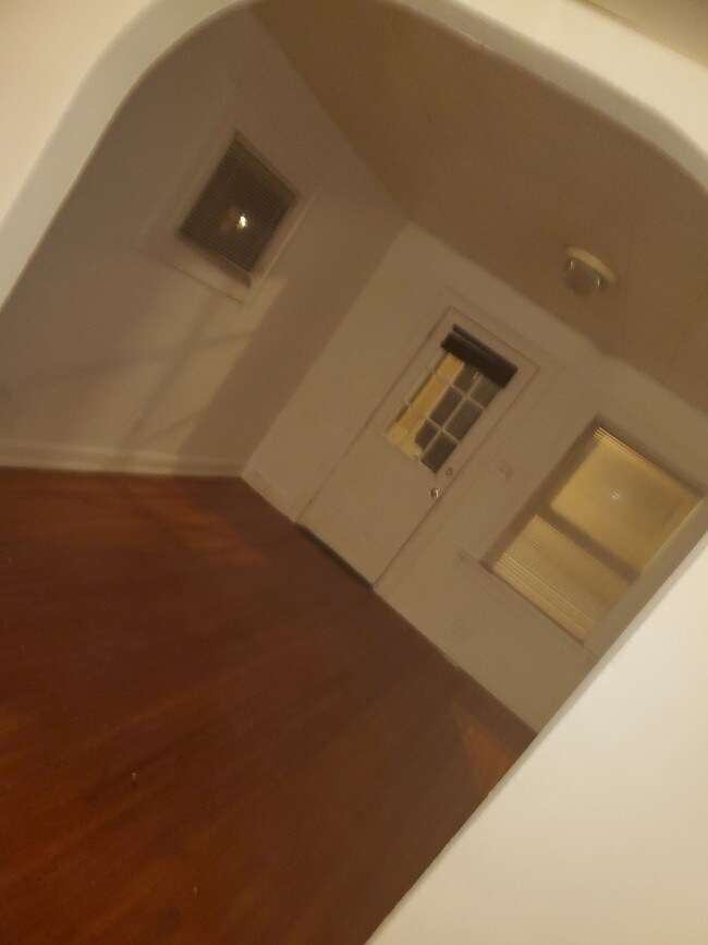 Photo - 2142-2144 Garfield Drive