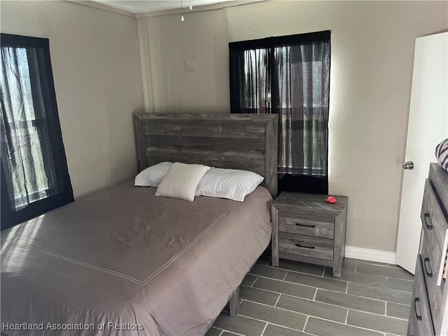 Photo - 908 Willie Hawk Ave