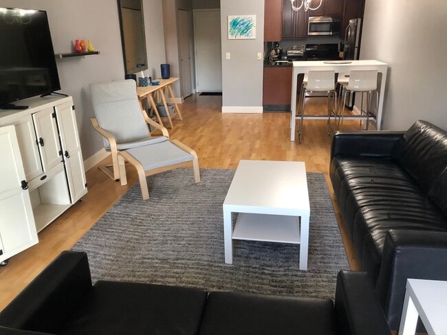 Photo - 3540 Hennepin Ave Unit 313