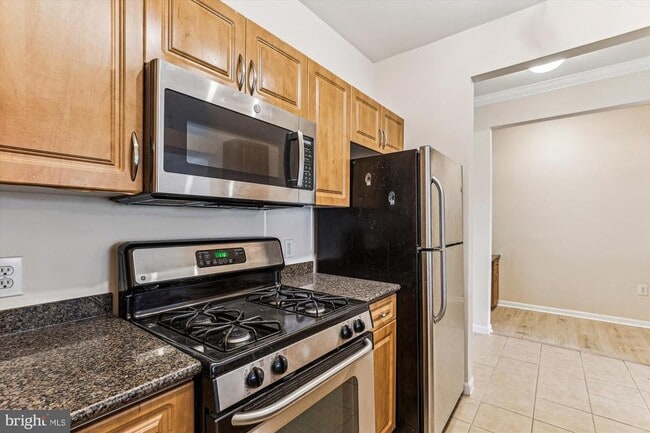 Building Photo - 12941 Centre Park Cir Unit 216