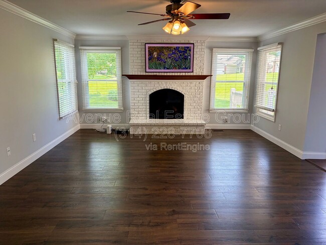 Photo - 15812 Cedarmill Dr