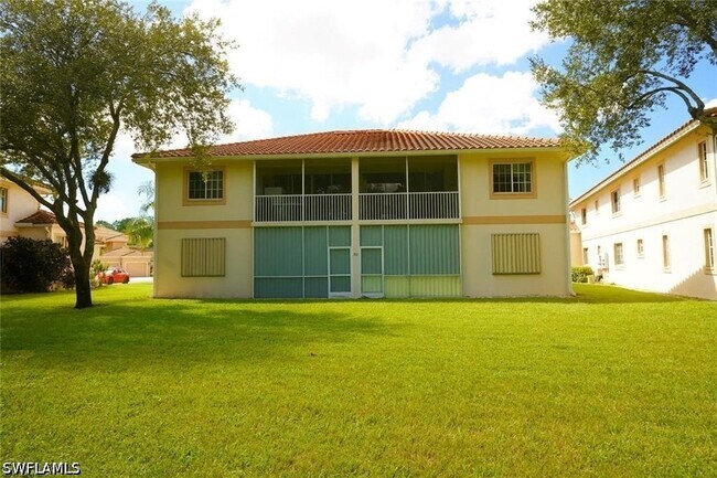 700 Luisa Ln Unit 2