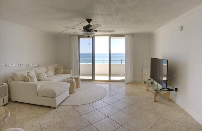 Photo - 5555 Collins Ave Unidad 15M