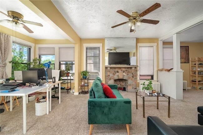 Photo - 2311 Sherbrook St Unit Apt 1