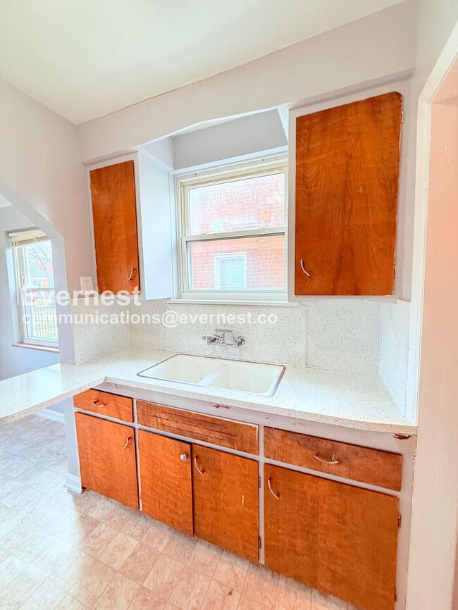 Photo - 13737 Capitol St