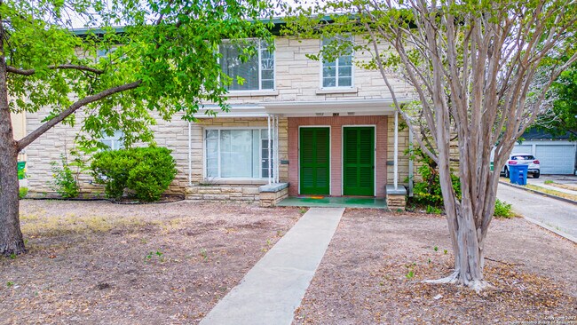 Photo - 130 E Norwood Ct Condo