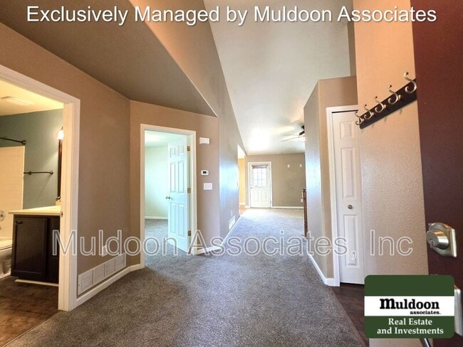 Photo - 7599 Sailwind Dr