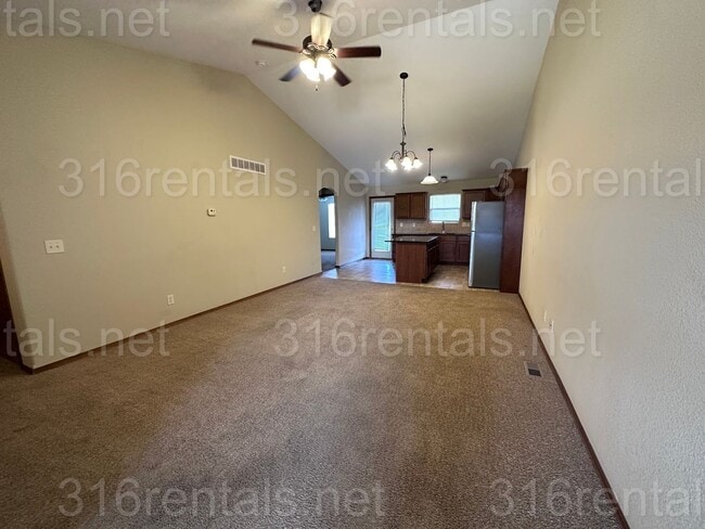 Photo - $1575 - 4 bedroom/ 2 bathroom - **COMING SOON ** Gorgeous newly remodeled townhome!