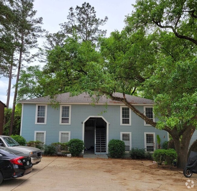 Building Photo - 2061 Rickards Rd Rental