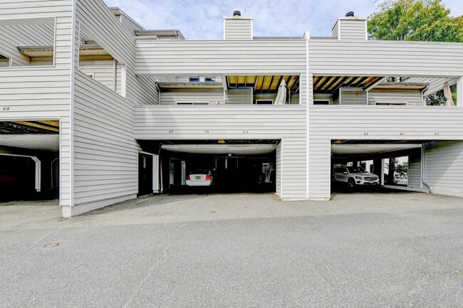 Building Photo - 816 Topsail Ln Unit 816 Rental