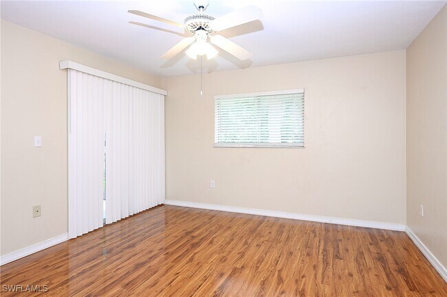 Photo - 2370 Naples Trace Cir Unidad 7