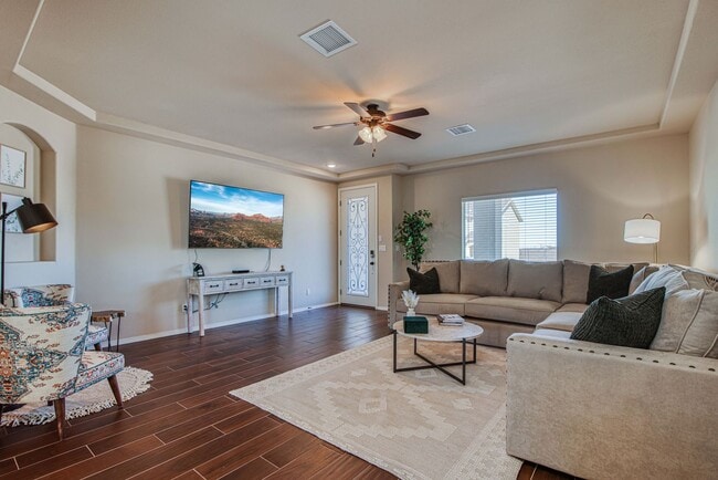 Photo - Westside area for Short or Long Term Rental(Completely Furnished) Beautiful 3 bed/2.5 baths
