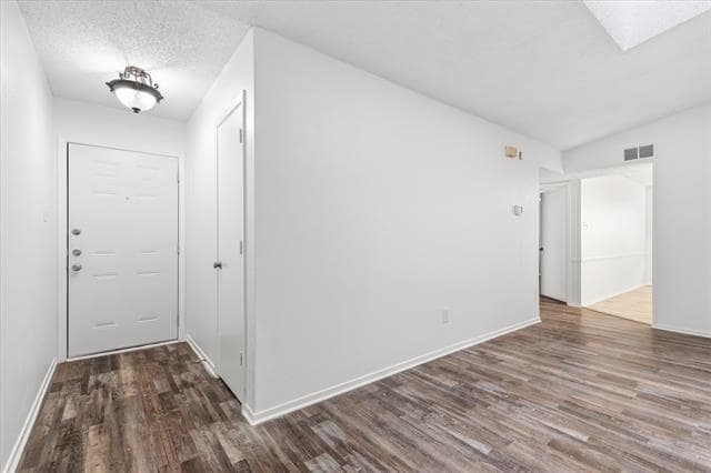 Photo - 4830 Gatewood Rd