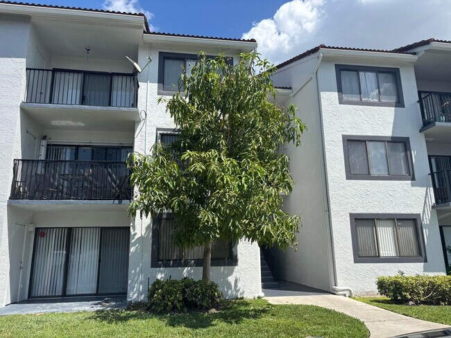 Building Photo - 9266 W Atlantic Blvd Unit 1012