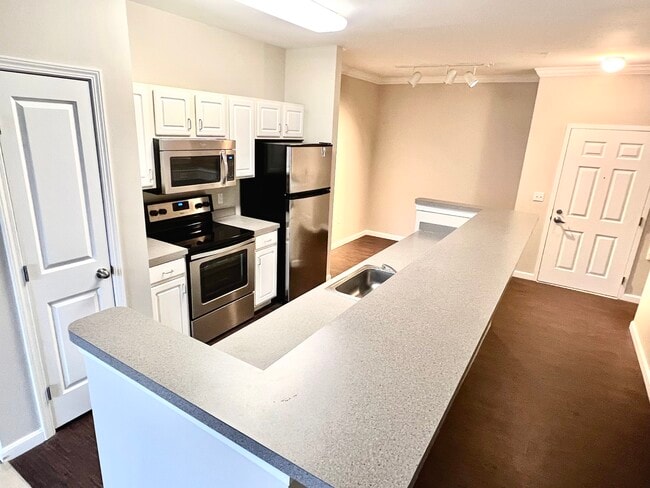 Photo - 1000 Providence Plz Unit 250