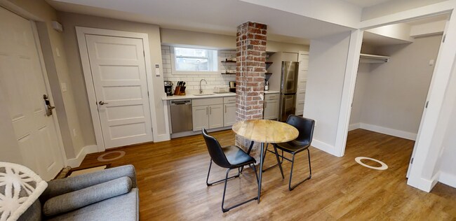 Photo - 65 Beech Glen St Unit S