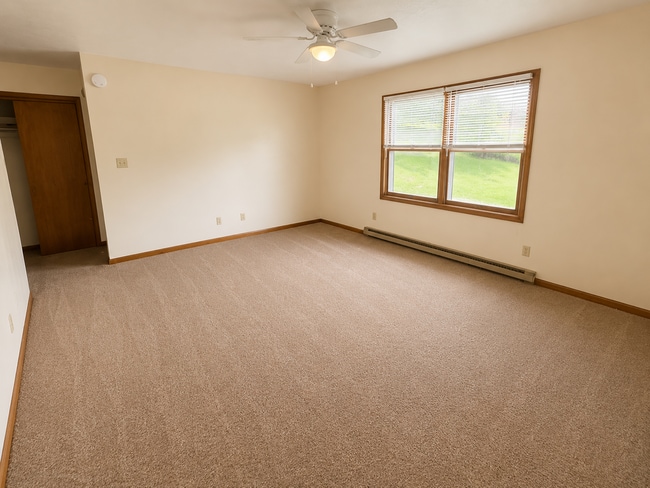 Photo - 317 Owens St Unidad #2