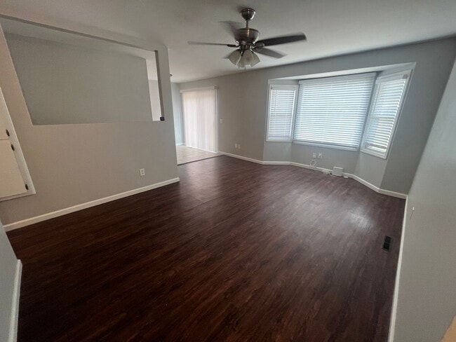 Photo - 3119 S Custer Ave