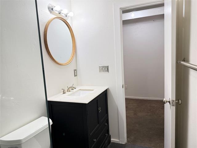 Photo - 3129 Ross Ave Unidad 5