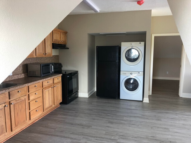 Photo - 4449 Brown St Unidad #2-2