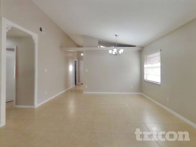 Photo - 4729 Suntree Blvd