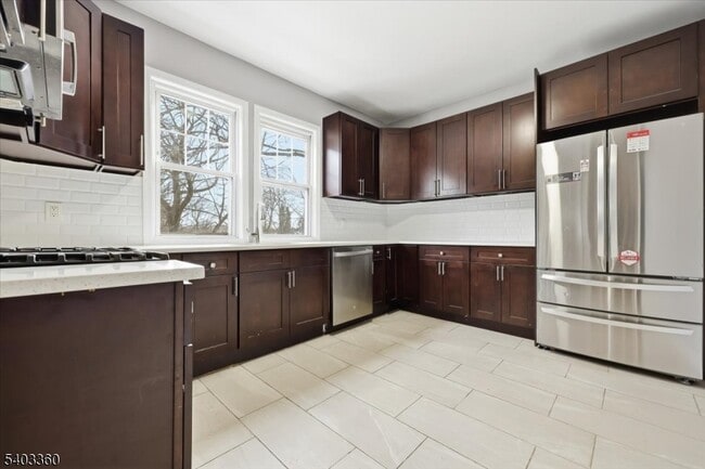 Photo - 76 Riggs Pl Unit 2