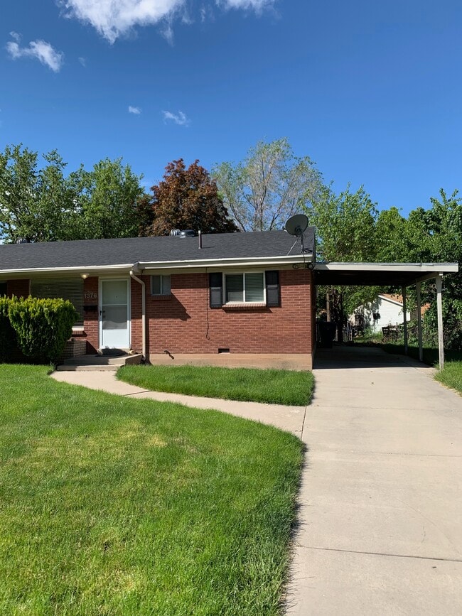 Photo - 1376 E Luck Spring Dr