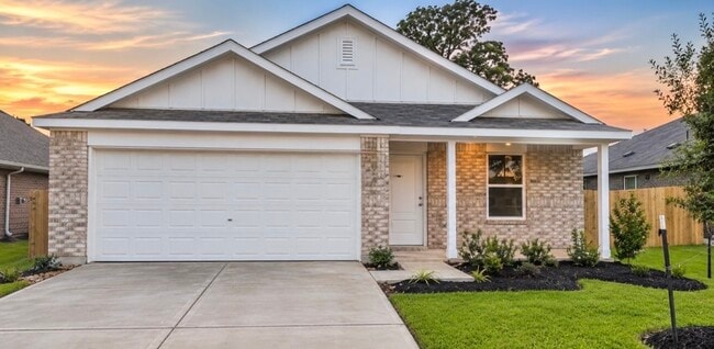 Building Photo - 448 Shoreview Dr