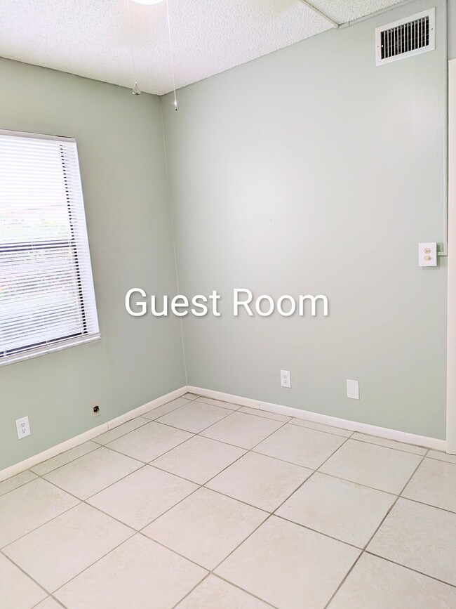 Photo - 7190 Golf Colony Ct Unit Apt 104
