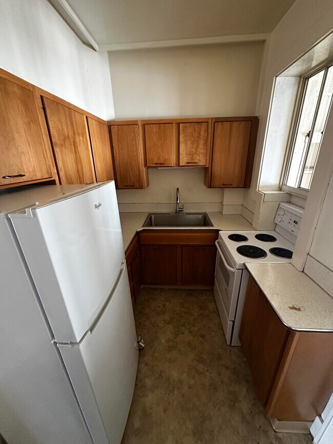 Photo - 428 Power St Unit 1