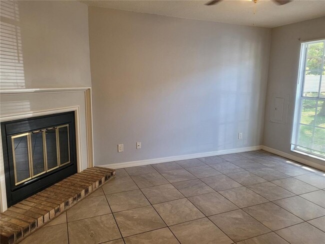 Photo - 11301 Grandville Dr