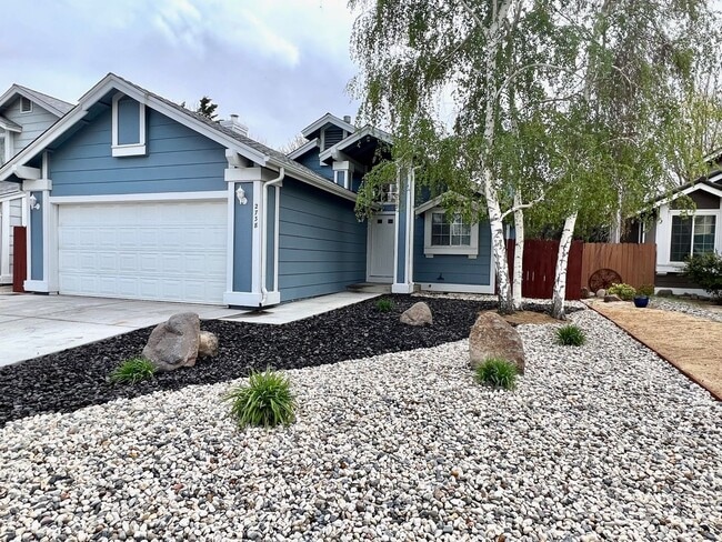 Building Photo - 2738 Azuza Way Rental